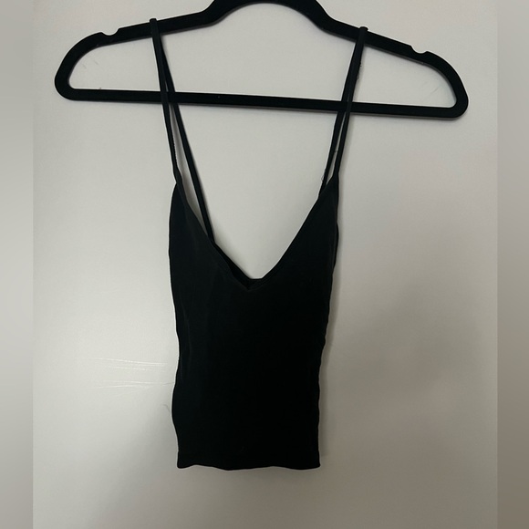 Cropped Tank Top - Picture 1 of 1